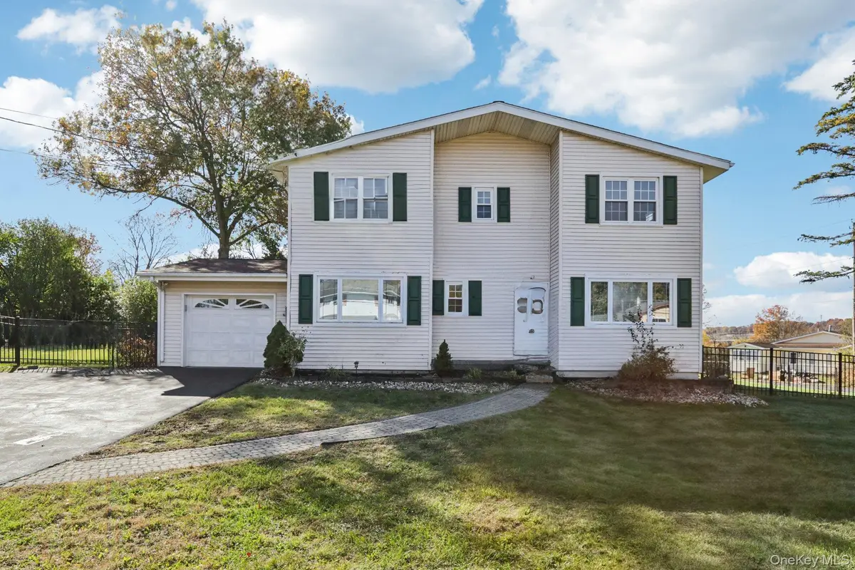 13 Wedgewood Drive, Goshen, NY 10924 - Image #1