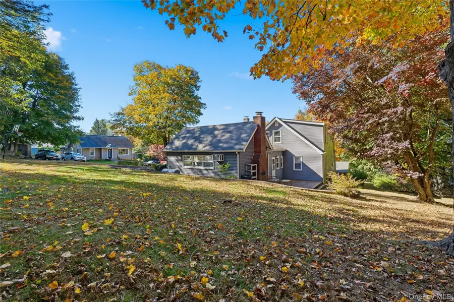 30 Lakeview Terrace, Mahopac, NY 10541 - Image #2