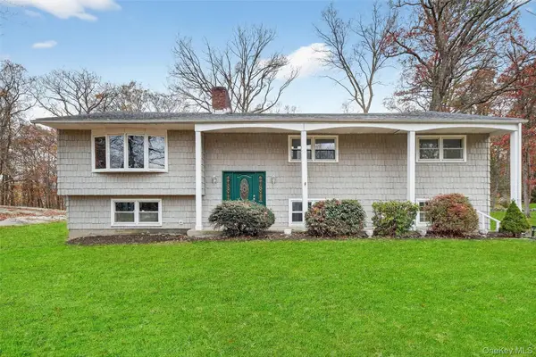 37 Spruce Knolls, Putnam Valley, NY 10579