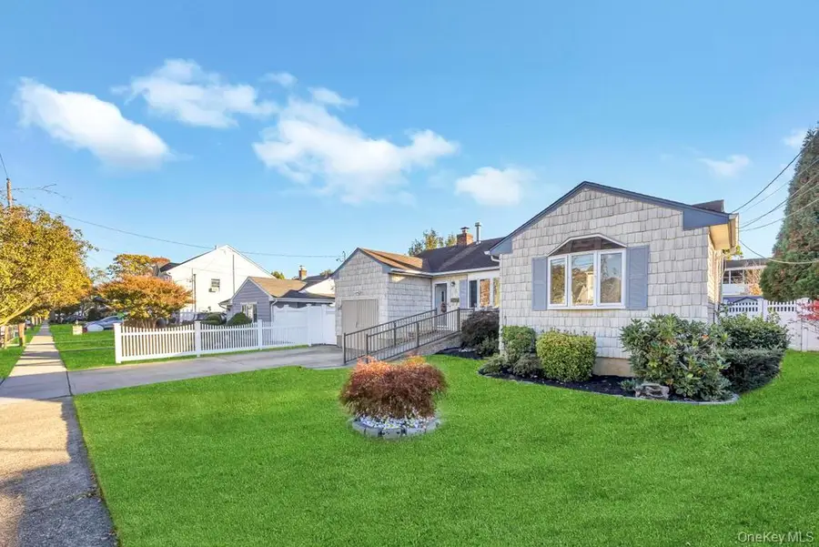 136 Fulton Street, Massapequa Park, NY 11762 - Image #2