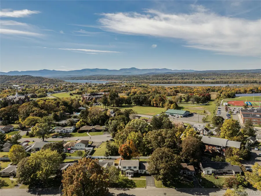 25 Joslen Place, Hudson, NY 12534 - Image #3