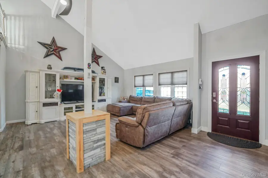 36 American Avenue, Coram, NY 11727 - Image #3