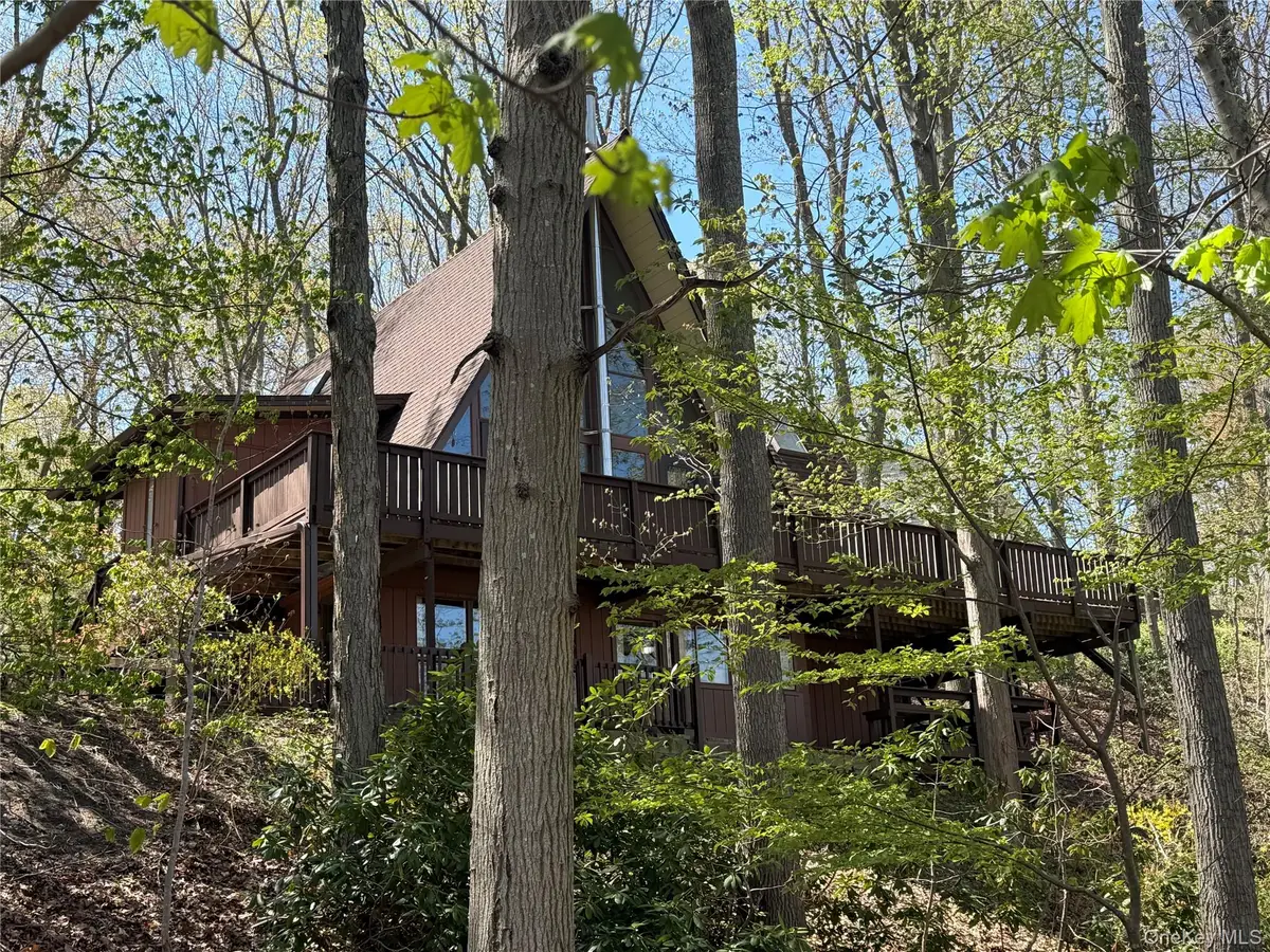 101 Longfellow Lane, Port Jefferson, NY 11777 - #1