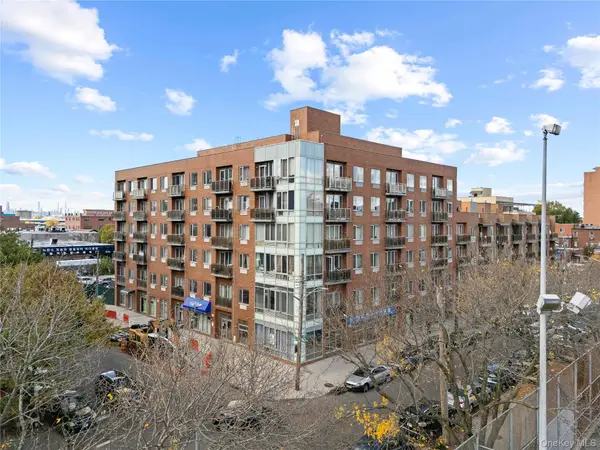 136-21 Latimer Place #5H, Flushing, NY 11354