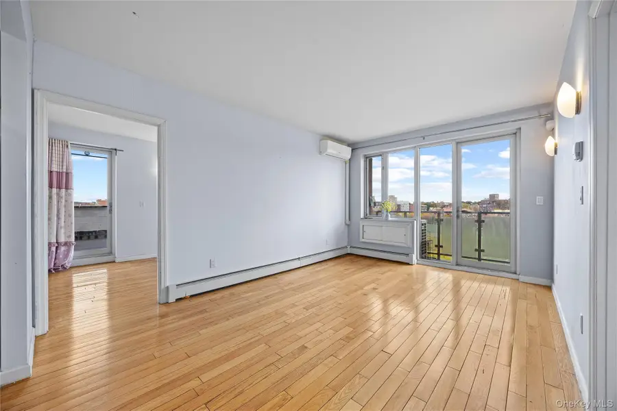 136-21 Latimer Place #5H, Flushing, NY 11354 - Image #3