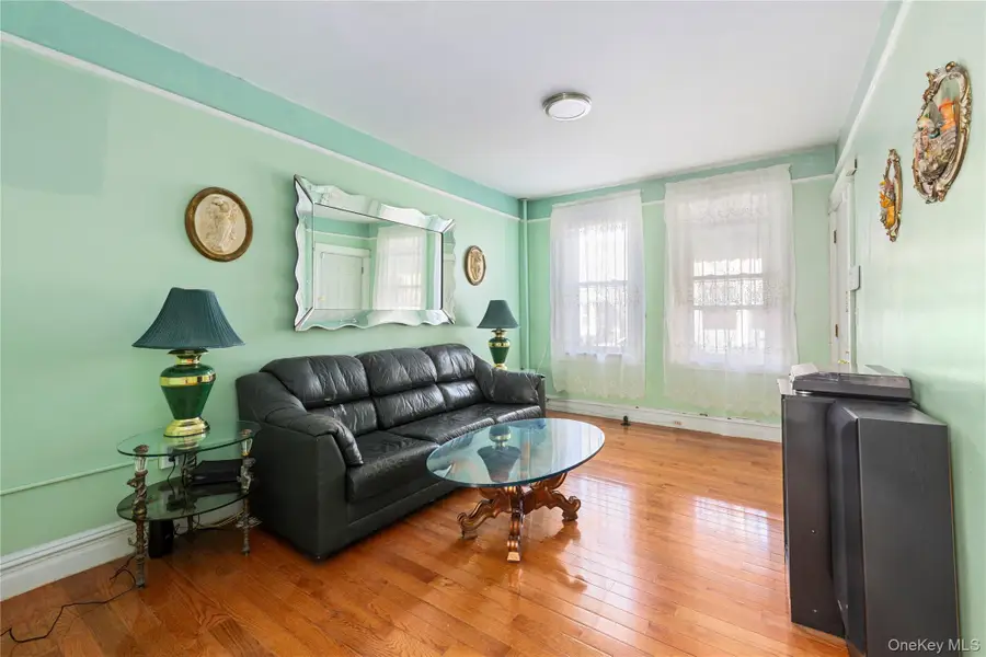 3005 48th Street, Astoria, NY 11103 - Image #3