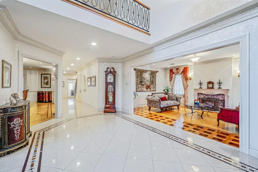 19922 Keno Avenue, Hollis, NY 11423 - Image #3