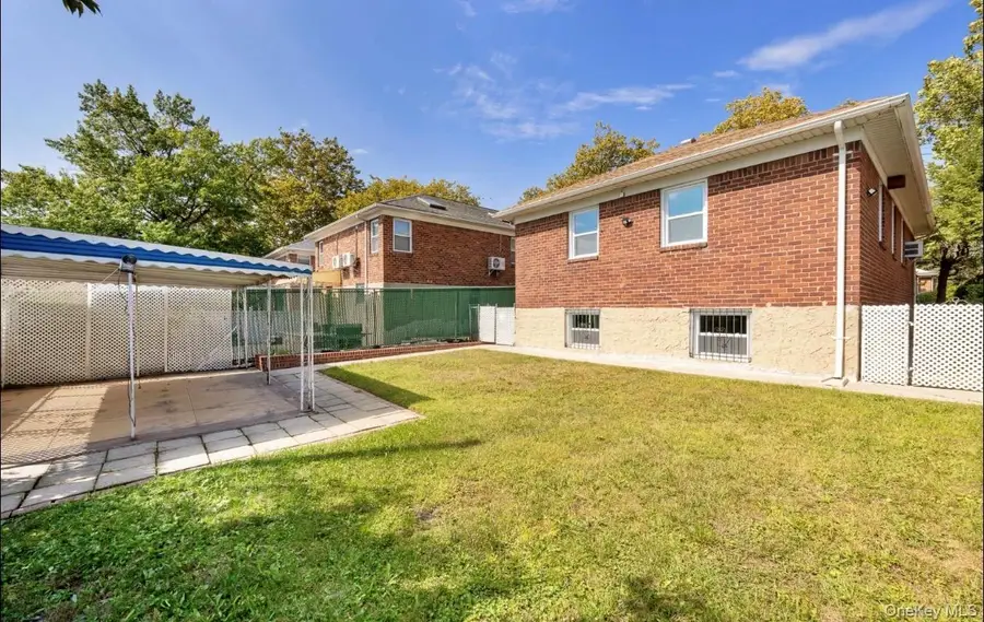 208-12 53 Avenue, Oakland Gardens, NY 11364 - Image #2