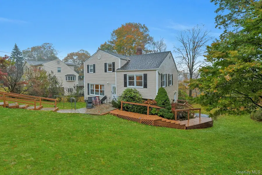 21 Bruce Lane, Valhalla, NY 10595 - #3