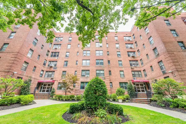 142-21 26 Avenue #6E, Flushing, NY 11354
