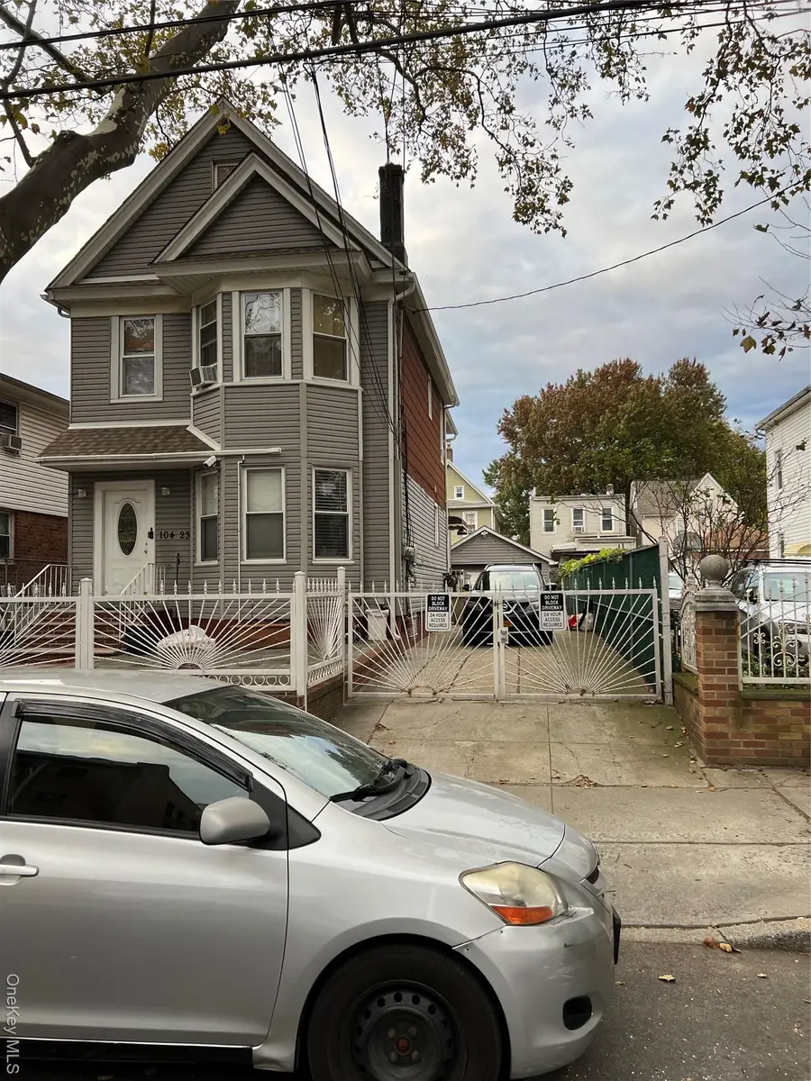 10423 90th Avenue, Richmond Hill, NY 11418 - Image #2