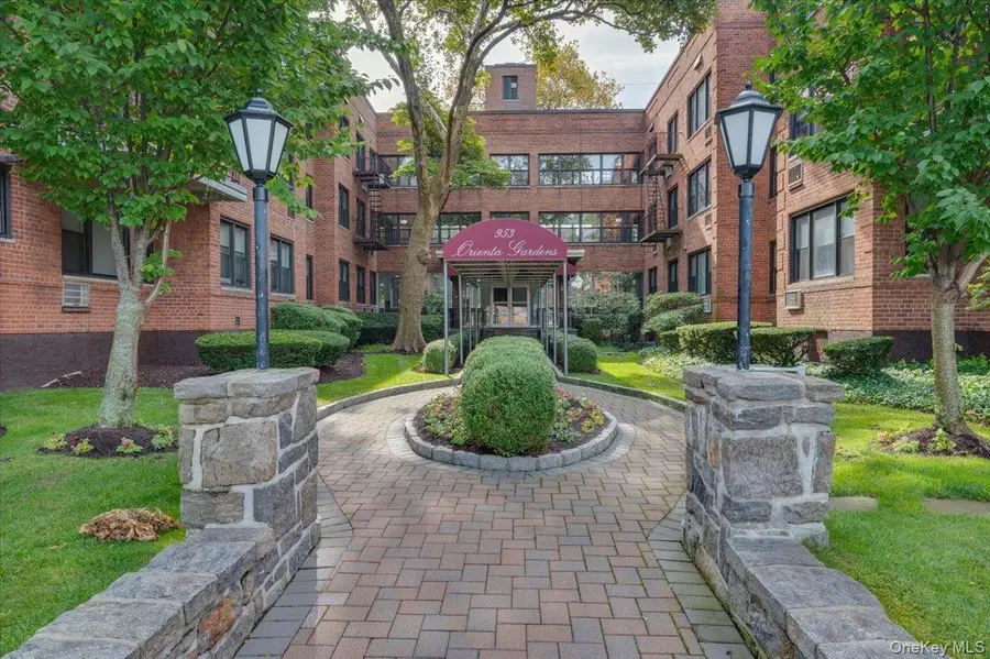 953 W Boston Post Road #3G, Mamaroneck, NY 10543 - Image #2