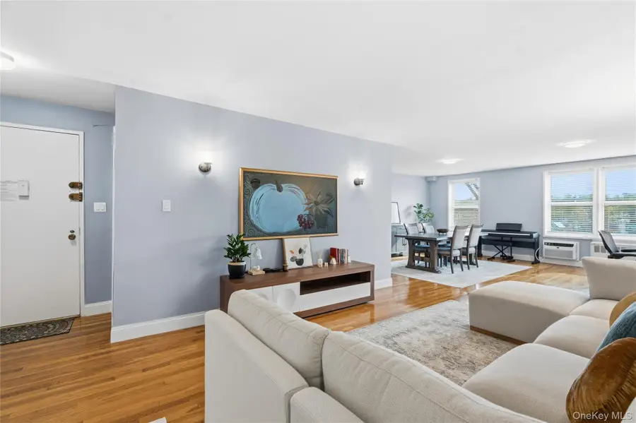 241-20 Northern Boulevard # 5-B, Douglaston, NY 11362 - Image #2