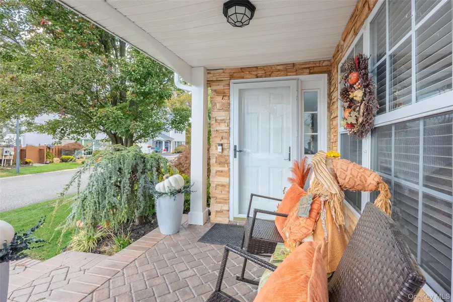 4 Cari Lane, Middle Island, NY 11953 - Image #2