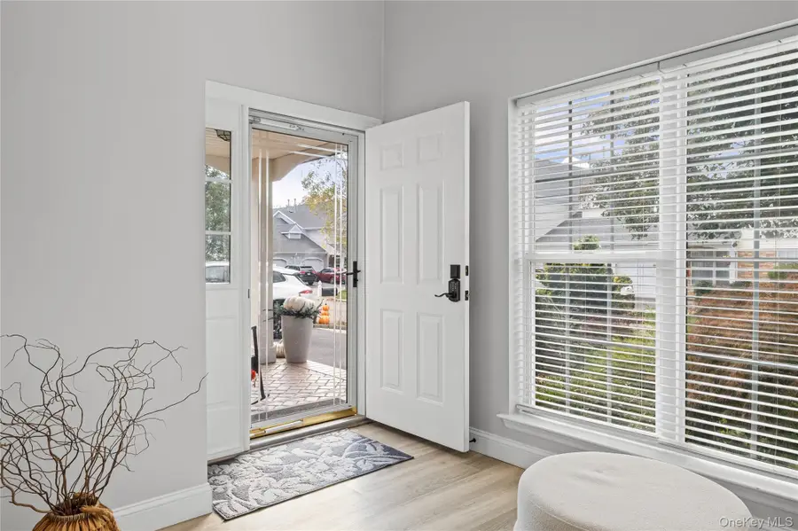 4 Cari Lane, Middle Island, NY 11953 - Image #3