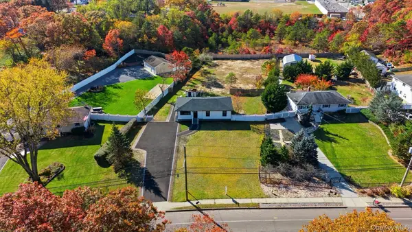 1068 Connetquot Avenue, Central Islip, NY 11722