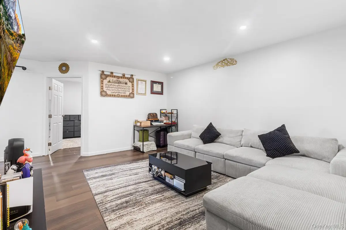 20 Wendell Street #39C, Hempstead, NY 11550 - Image #1