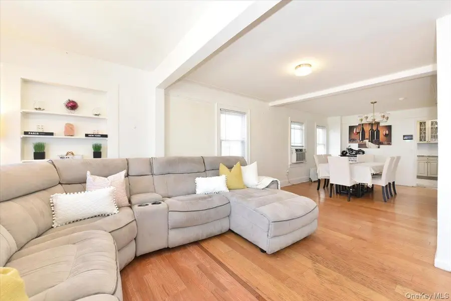 120-20 194th Street, Saint Albans, NY 11412 - Image #3