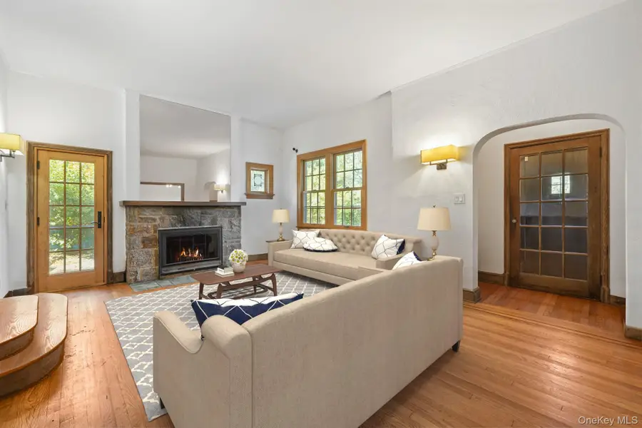 40 Holland Place, Hartsdale, NY 10530 - Image #2