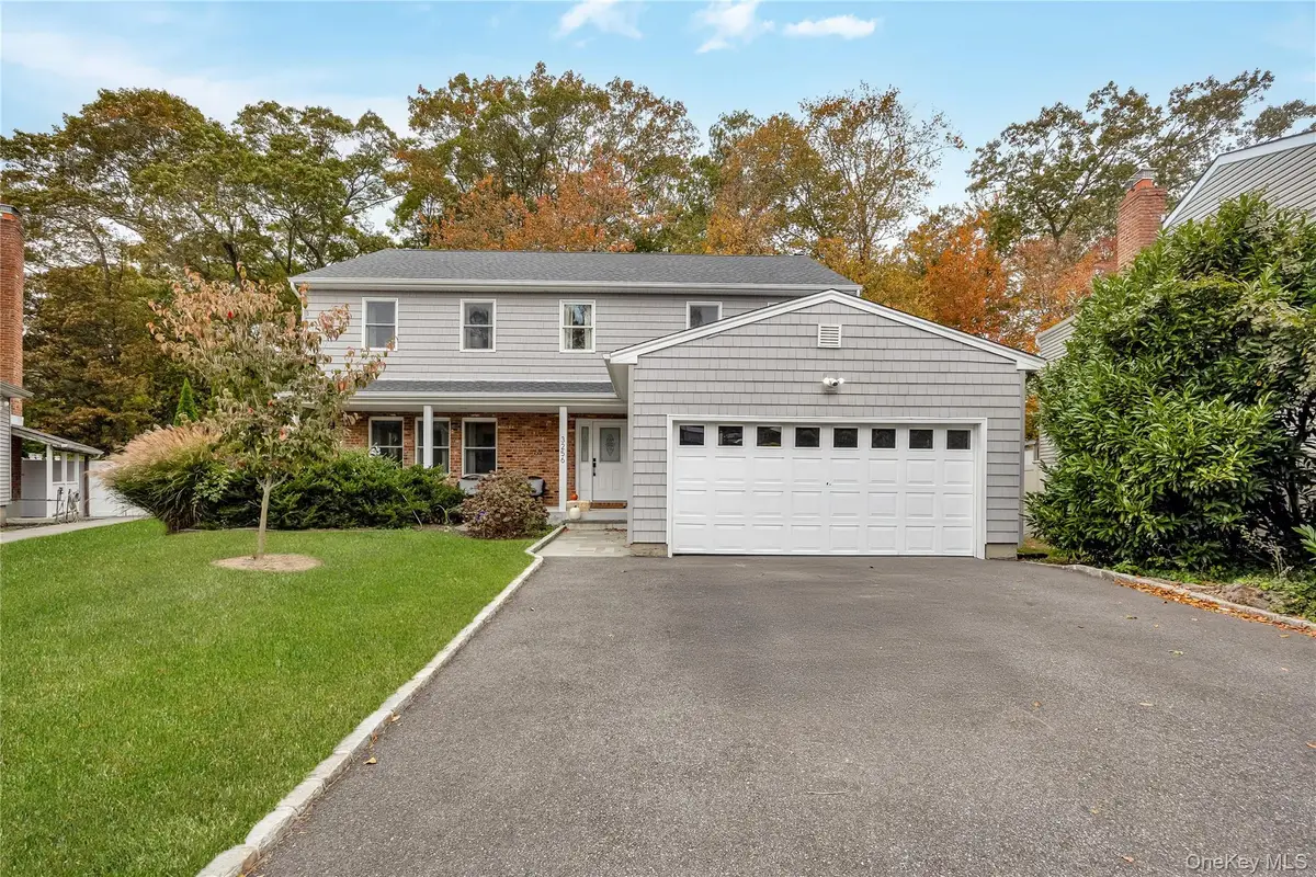 3256 Park Avenue, Wantagh, NY 11793 - Image #1