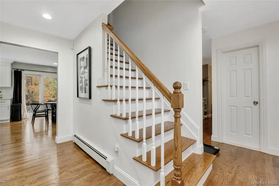 3256 Park Avenue, Wantagh, NY 11793 - Image #2