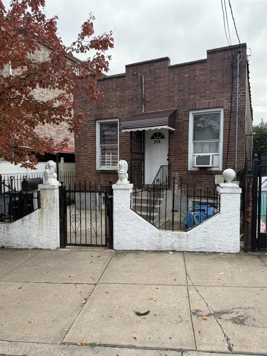946 Tilden Street, Bronx, NY 10469 - Image #2