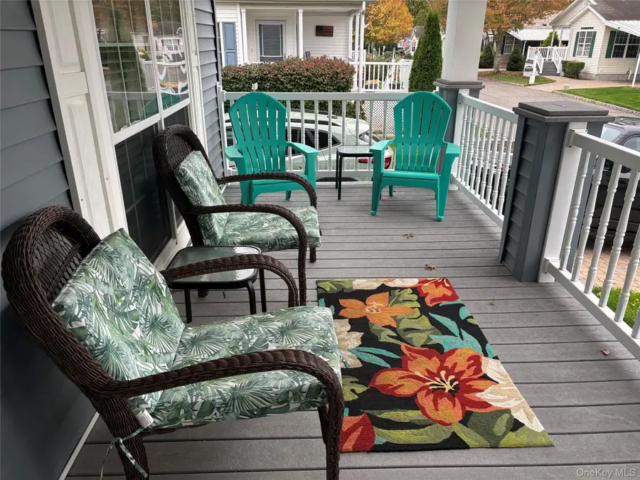 1661 Old Country Road #506, Riverhead, NY 11901 - Image #3