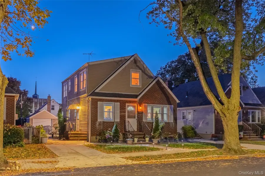 24612 86th Road, Bellerose, NY 11426 - Image #3