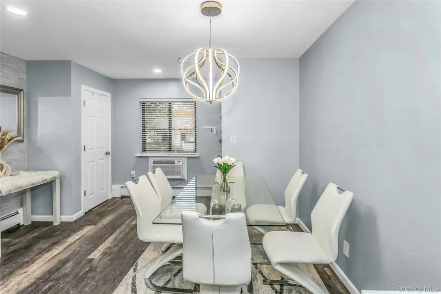 85 Richmond Boulevard #4A, Ronkonkoma, NY 11779 - Image #3