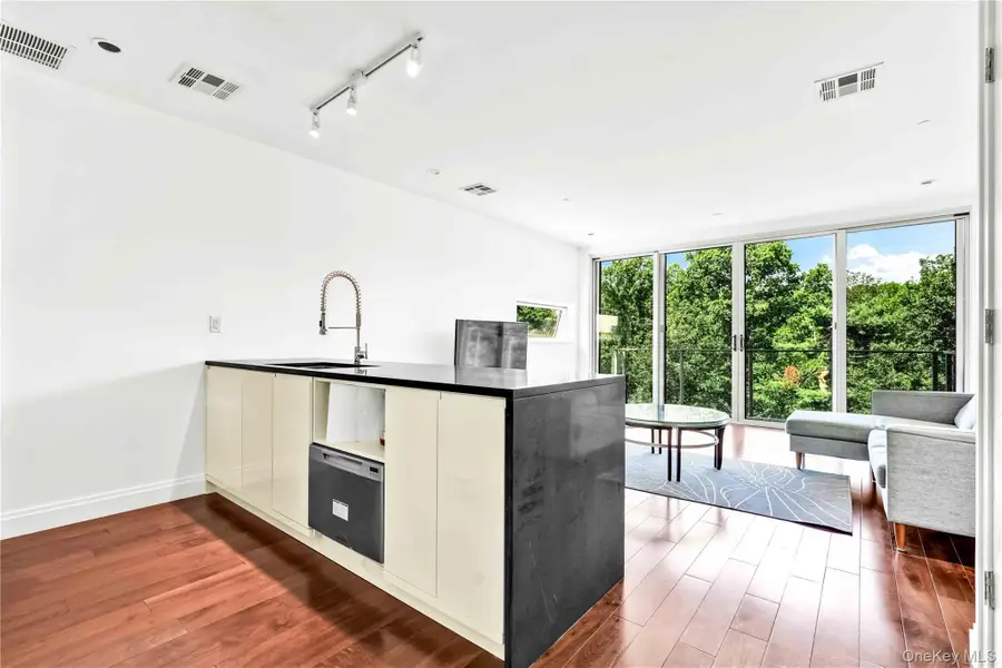 185 Ocean Avenue #6A, Brooklyn, NY 11225 - Image #2