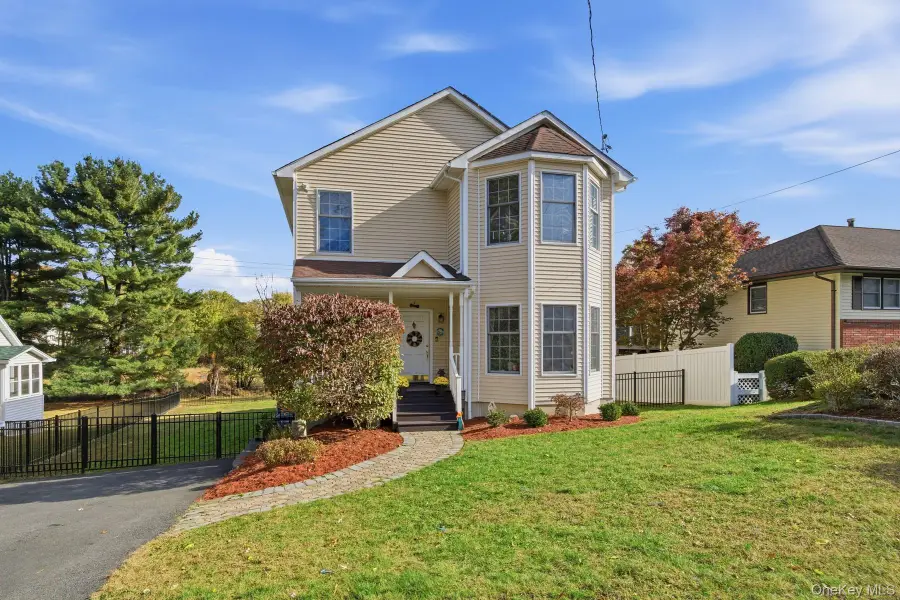 28 Hewitt Street, Garnerville, NY 10923 - Image #2