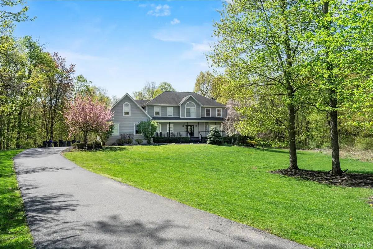 10 Damian Court, Chester, NY 10918 - Image #1