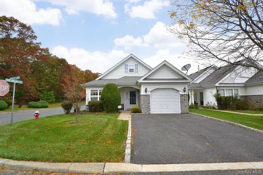 1 Philip Lane, Middle Island, NY 11953 - Image #3