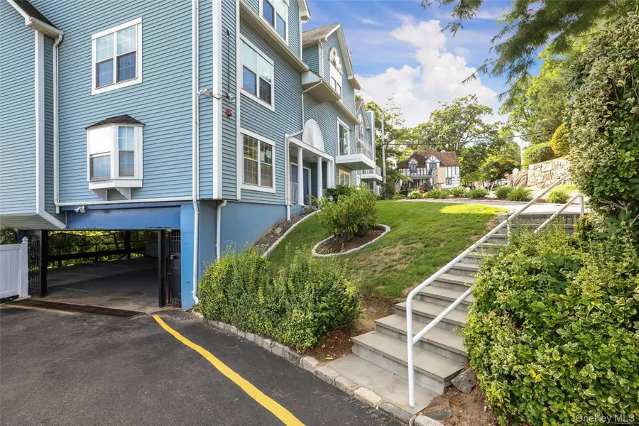 2 Nob Hill Drive, Elmsford, NY 10523 - Image #3