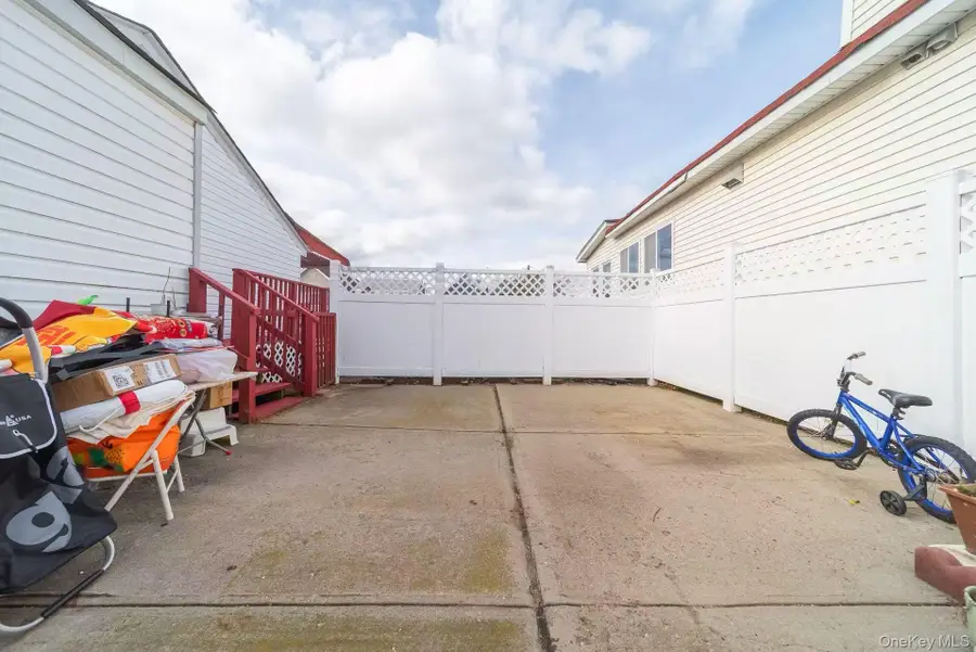 10 Church Street, Howard Beach, NY 11414 - Image #3