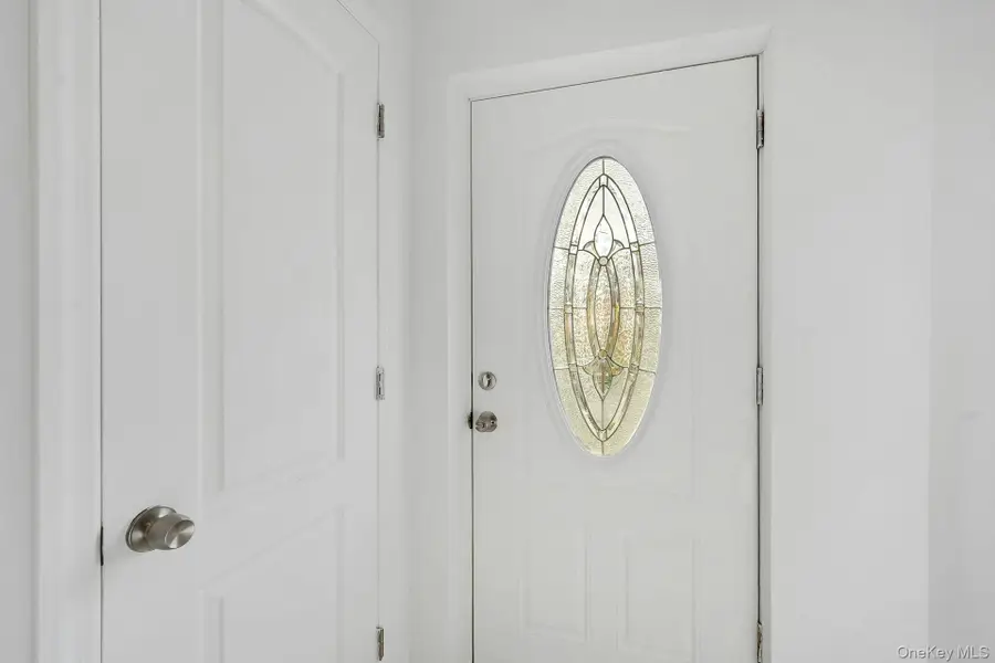 820 Hollywood Avenue, Bronx, NY 10465 - Image #3