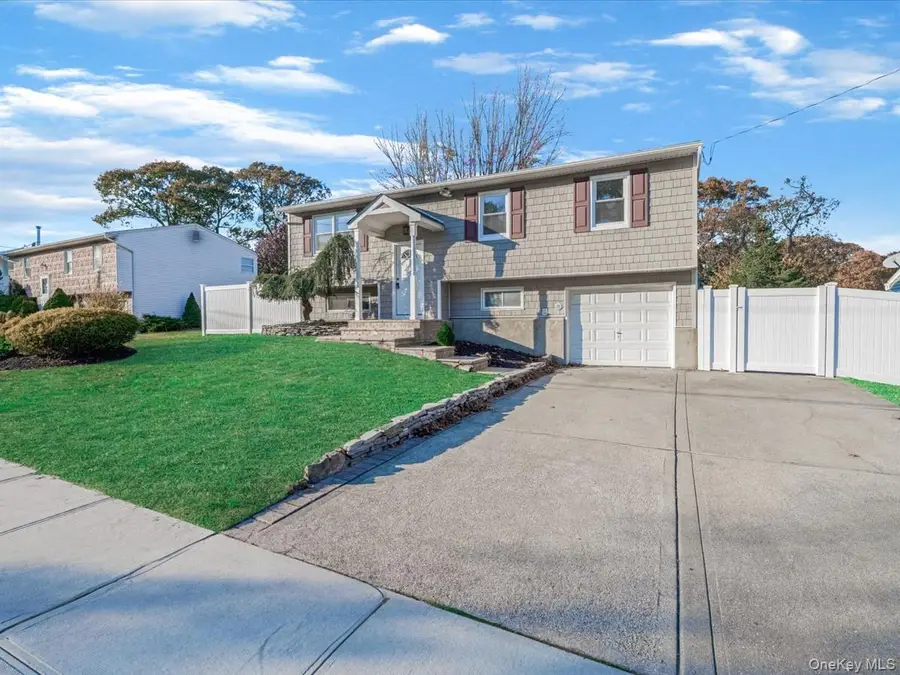 99 Elmwood Avenue, Selden, NY 11784 - Image #2