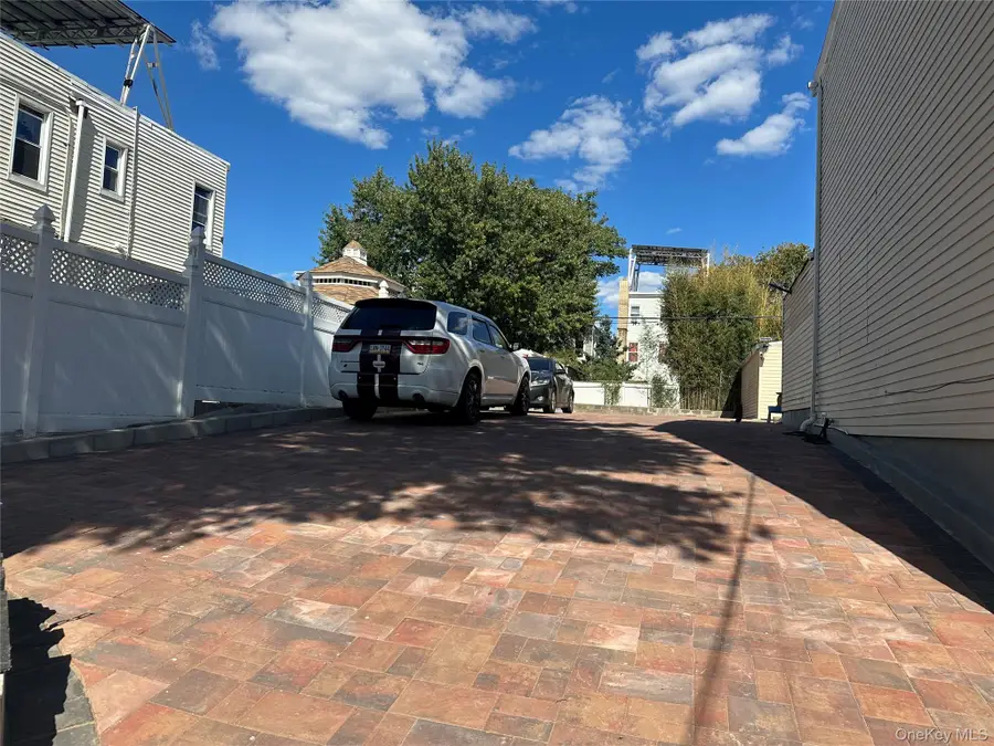 203 Essex Street, Brooklyn, NY 11208 - Image #3