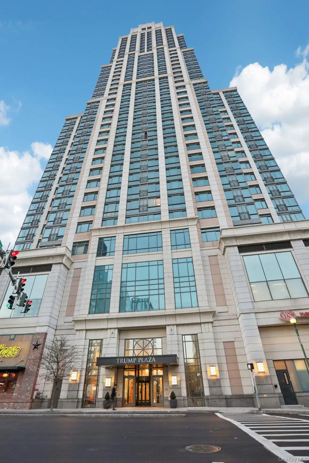 175 Huguenot Street #2403, New Rochelle, NY 10801 - Image #1