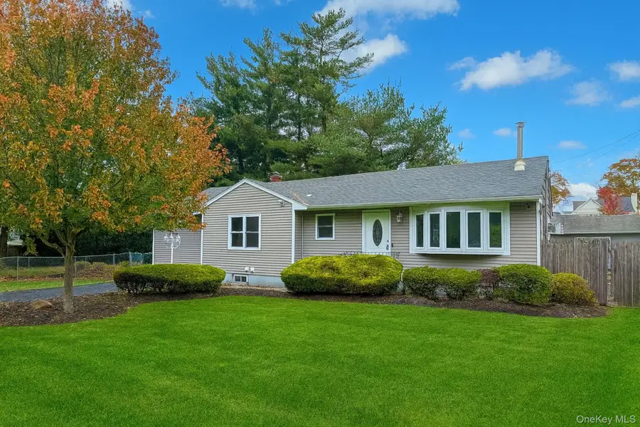 25 Woodland Road, Centereach, NY 11720 - Image #2