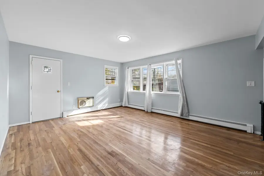 17211 Horace Harding Expressway, Fresh Meadows, NY 11365 - Image #3