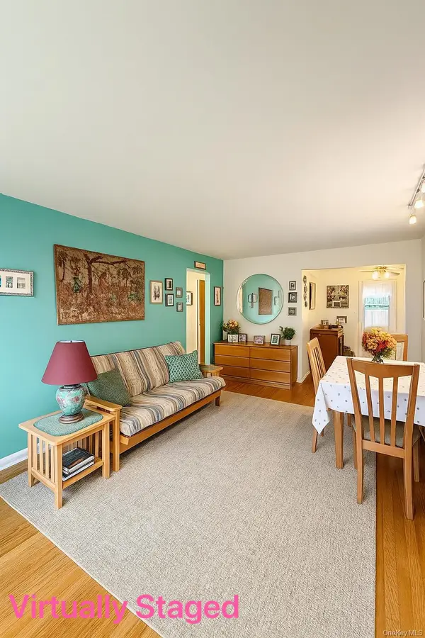 14930 Melbourne Ave #395A, Flushing, NY 11367