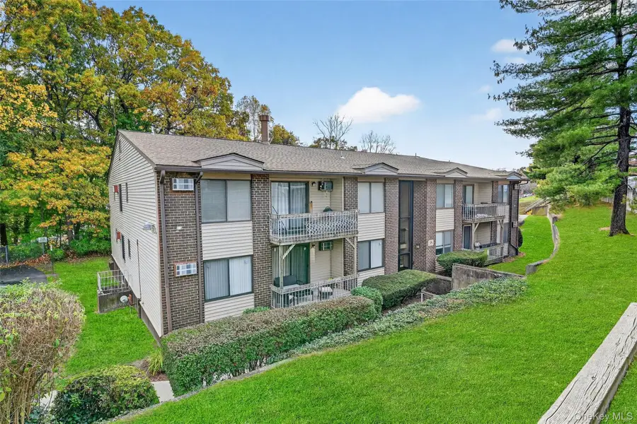 366 Country Club Lane, Pomona, NY 10970 - Image #2