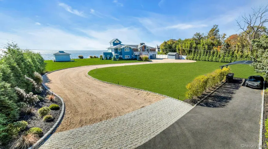 270 Edgewater Avenue, Bayport, NY 11705 - Image #2