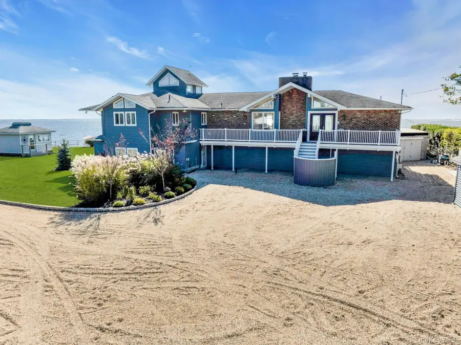 270 Edgewater Avenue, Bayport, NY 11705 - Image #3