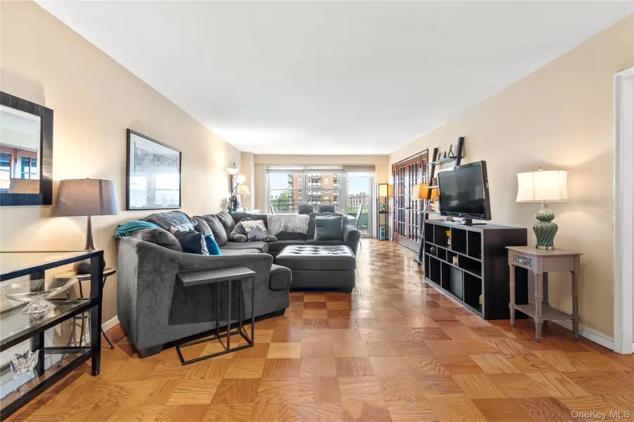 70-31 108th Street #7H, Forest Hills, NY 11375 - Image #2