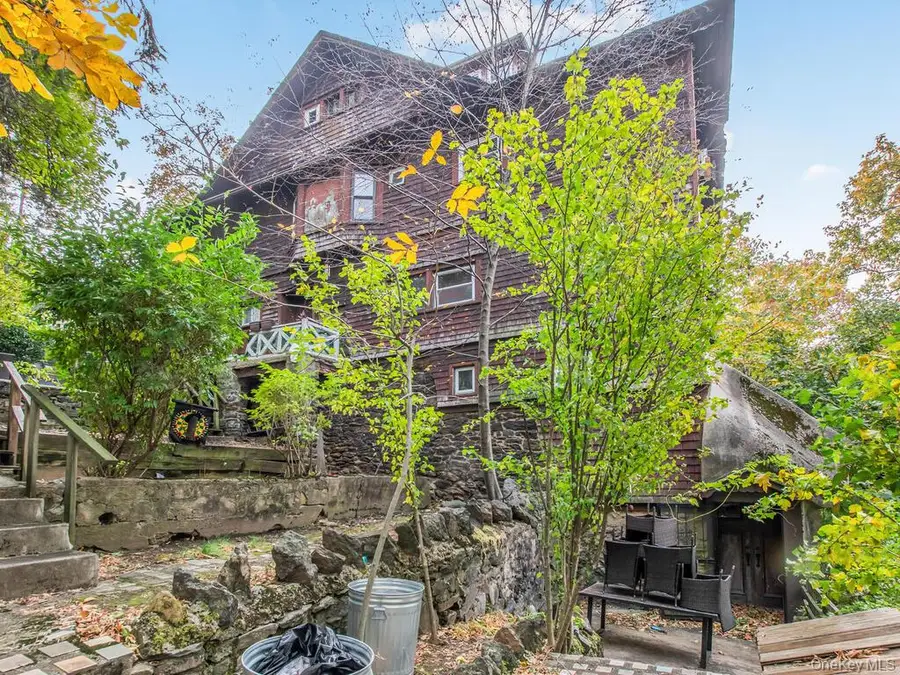 83 Alta Avenue, Yonkers, NY 10705 - Image #2