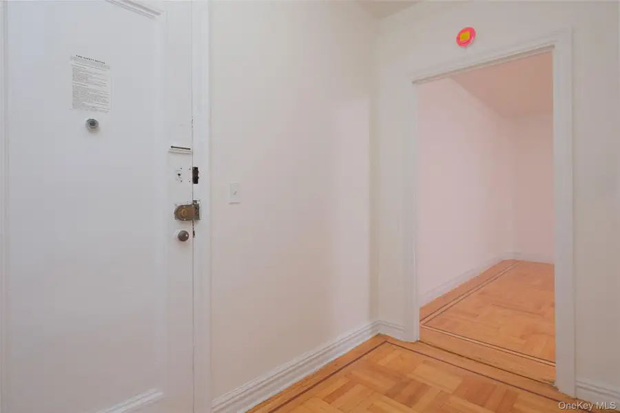 340 E Mosholu Parkway S #4-E, Bronx, NY 10458 - Image #2