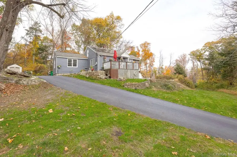 85 W Hook Road, Hopewell Junction, NY 12533 - Image #2