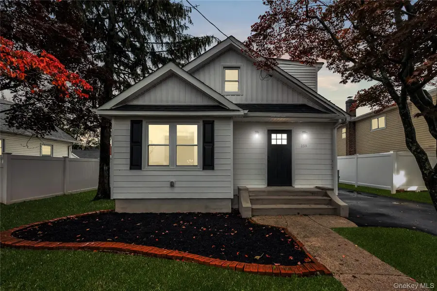 159 35th Street, Lindenhurst, NY 11757 - Image #2